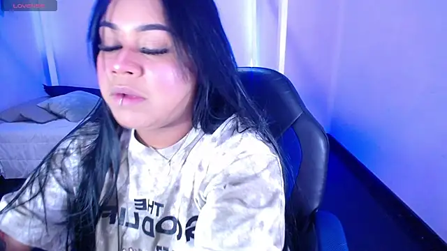 Nahom1  online show from 09/25/25, 11:55