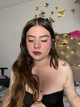 Jullieetta online show from 05/04/26, 12:08