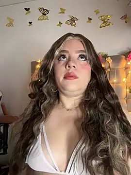 Jullieetta online show from 02/04/26, 12:00