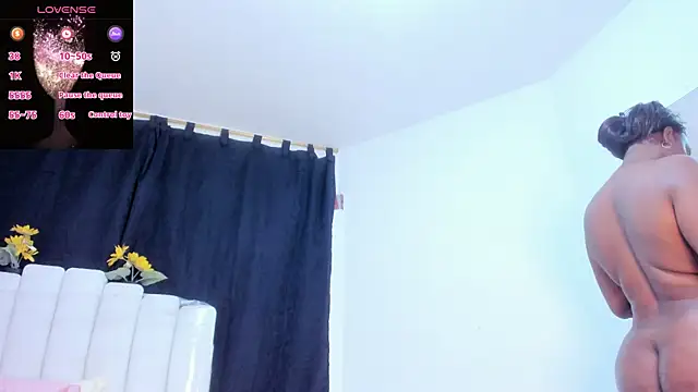 RoxannaBlanche online show from 02/07/26, 12:24