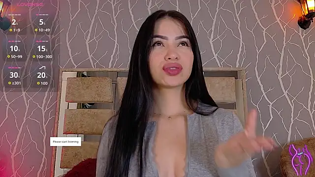 Snapshot of madison_fox1 chatting on 10/24/25, 12:26 madison fox1 online show from 10/24/25, 12:26