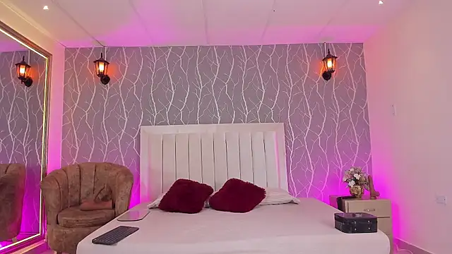 Snapshot of madison_fox1 chatting on 01/09/26, 12:45 madison fox1 online show from 01/09/26, 12:45