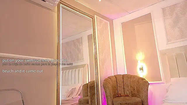 Snapshot of madison_fox1 chatting on 01/19/26, 12:42 madison fox1 online show from 01/19/26, 12:42