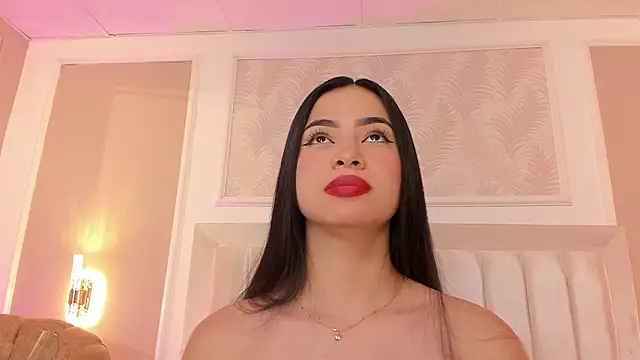 Snapshot of madison_fox1 chatting on 02/25/26, 12:38 madison fox1 online show from 02/25/26, 12:38