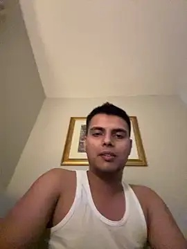 Snapshot of Cutekillerhunk chatting on 10/19/25, 07:55 Cutekillerhunk online show from 10/19/25, 07:55