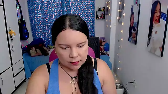 Snapshot of claryssa_ chatting on 10/01/25, 07:07 claryssa online show from 10/01/25, 07:07
