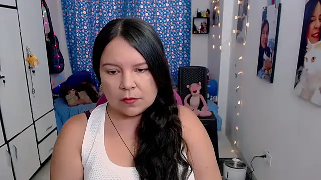 Snapshot of claryssa_ chatting on 10/07/25, 07:48 claryssa online show from 10/07/25, 07:48