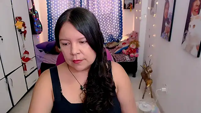 claryssa  online show from 02/06/26, 06:15