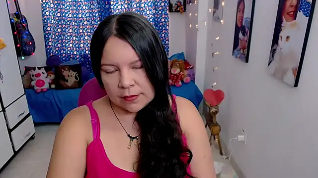 claryssa  online show from 03/23/26, 06:30