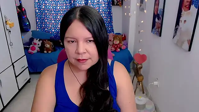 claryssa  online show from 03/13/26, 06:24