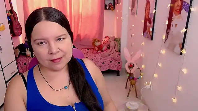 claryssa  online show from 04/13/26, 04:55