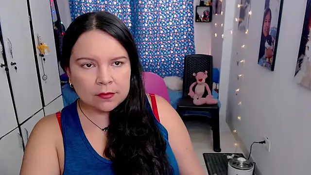 Snapshot of claryssa_ chatting on 10/10/25, 06:53 claryssa online show from 10/10/25, 06:53