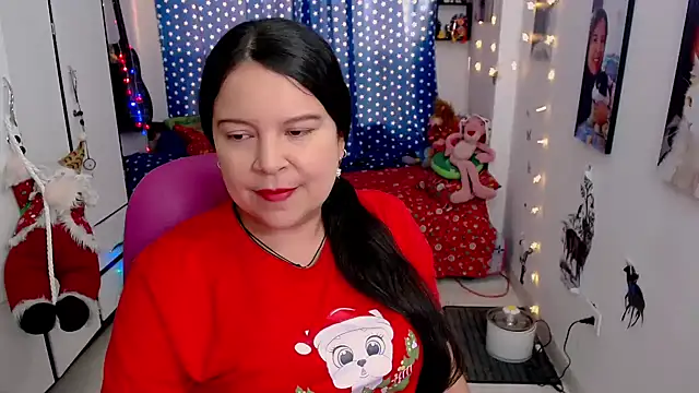 Snapshot of claryssa_ chatting on 12/14/24, 09:02 claryssa online show from 12/14/24, 09:02