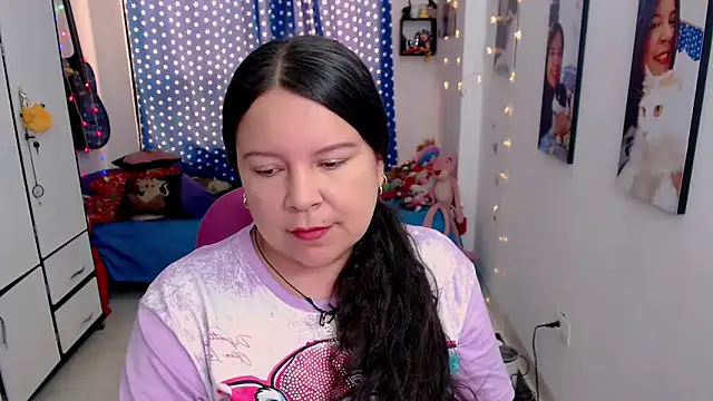 claryssa  online show from 11/29/25, 07:25