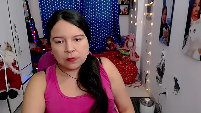 Snapshot of claryssa_ chatting on 12/18/24, 10:24 claryssa online show from 12/18/24, 10:24