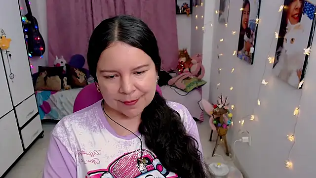 claryssa  online show from 05/23/26, 08:24