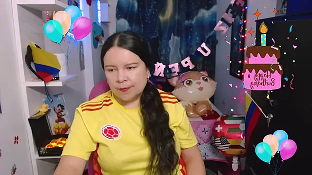 Snapshot of claryssa_ chatting on 07/19/26, 11:34 claryssa online show from 07/19/26, 11:34