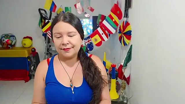 Snapshot of claryssa_ chatting on 06/16/26, 11:16 claryssa online show from 06/16/26, 11:16