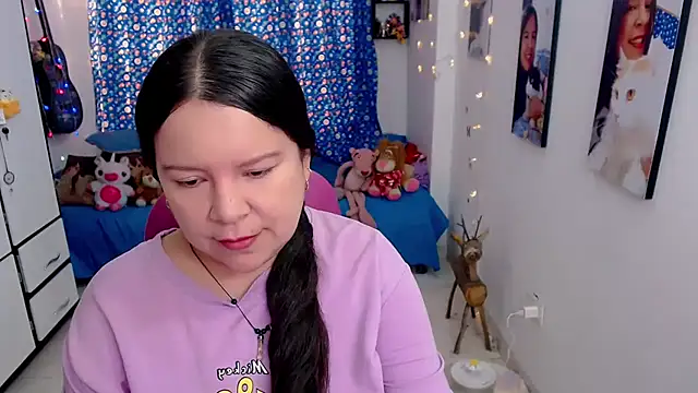 claryssa  online show from 03/20/26, 12:28