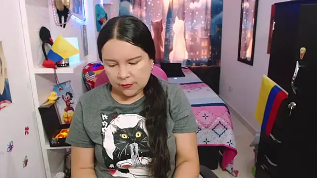 Snapshot of claryssa_ chatting on 07/10/26, 09:59 claryssa online show from 07/10/26, 09:59