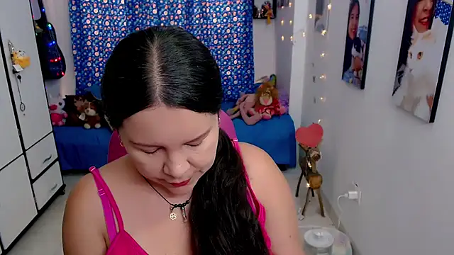 claryssa  online show from 03/03/26, 08:27