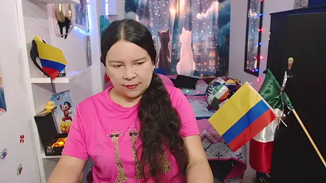 Snapshot of claryssa_ chatting on 07/12/26, 12:28 claryssa online show from 07/12/26, 12:28