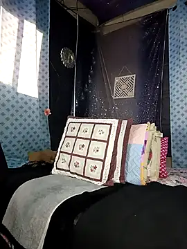 Horny kaylee online show from 04/09/26, 09:32