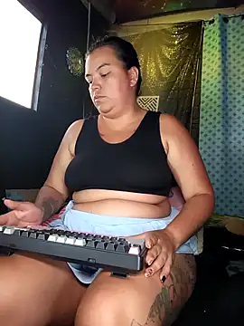 Horny kaylee online show from 04/11/26, 11:08