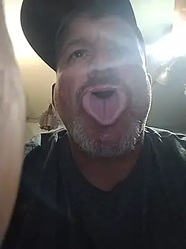 bigdoog8 online show from 06/03/26, 10:25