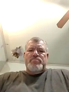 bigdoog8 online show from 04/11/26, 09:29