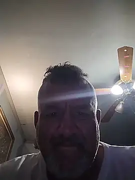 bigdoog8 online show from 06/04/26, 10:47