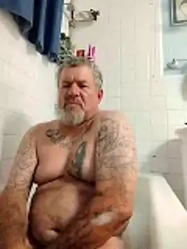 Snapshot of bigdoog8 chatting on 03/05/26, 01:13 bigdoog8 online show from 03/05/26, 01:13