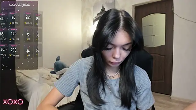 Snapshot of Mariella_Adamss chatting on 02/05/25, 02:26 Mariella Adamss online show from 02/05/25, 02:26