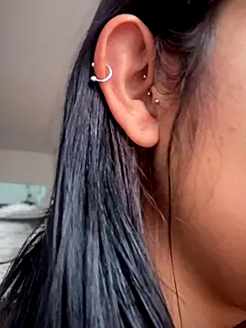 Snapshot of emily_rosse04 chatting on 10/03/25, 11:34 emily rosse04 online show from 10/03/25, 11:34