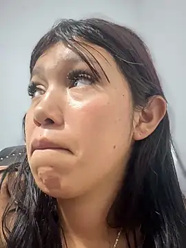 Snapshot of emily_rosse04 chatting on 10/09/25, 03:18 emily rosse04 online show from 10/09/25, 03:18