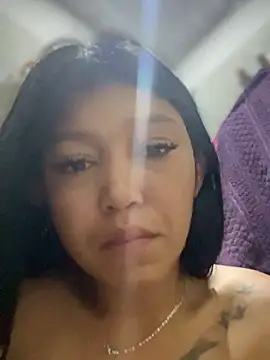 Snapshot of emily_rosse04 chatting on 10/12/25, 10:49 emily rosse04 online show from 10/12/25, 10:49