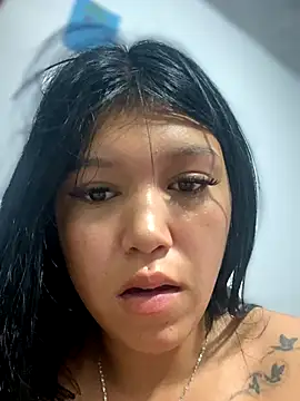 Snapshot of emily_rosse04 chatting on 10/18/25, 11:01 emily rosse04 online show from 10/18/25, 11:01