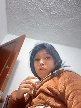 Snapshot of emily_rosse04 chatting on 11/04/25, 11:14 emily rosse04 online show from 11/04/25, 11:14