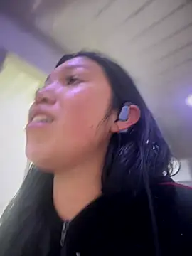 Snapshot of emily_rosse04 chatting on 10/15/25, 12:13 emily rosse04 online show from 10/15/25, 12:13