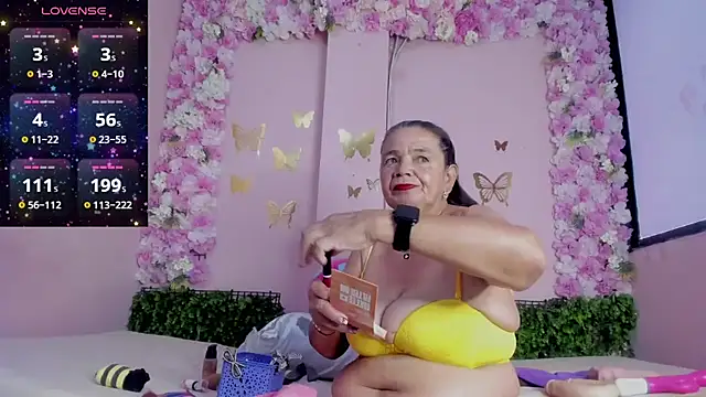 grandmother milf online show from 05/16/26, 12:37