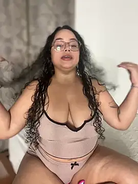 CurlyGirl 1 online show from 04/03/26, 11:11