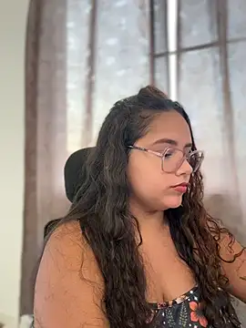 CurlyGirl 1 online show from 06/25/26, 10:59