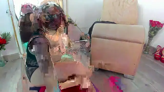 Snapshot of SheraHadee chatting on 10/08/25, 05:57 SheraHadee online show from 10/08/25, 05:57