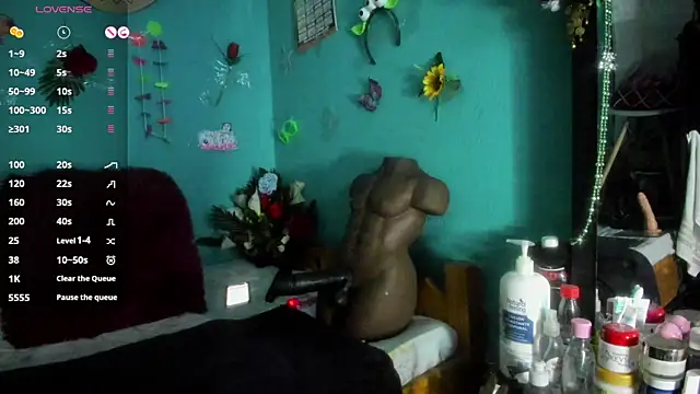 SheraHadee online show from 04/05/26, 12:23