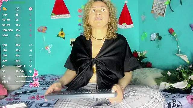 SheraHadee online show from 01/12/26, 09:31