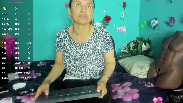 SheraHadee online show from 03/27/26, 02:42