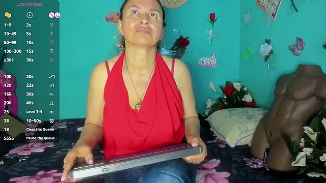 SheraHadee online show from 03/13/26, 01:54