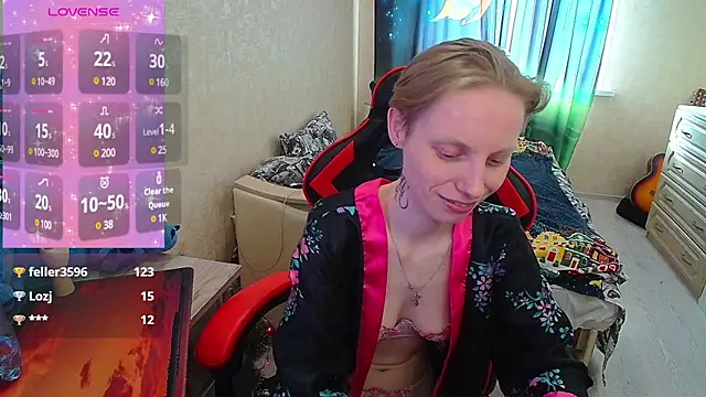 Alexis Gordon online show from 02/26/25, 11:21