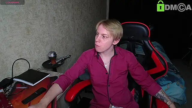 Alexis Gordon online show from 10/19/25, 07:27