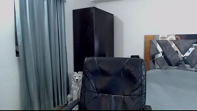 Frank heaven01 online show from 03/23/26, 05:46